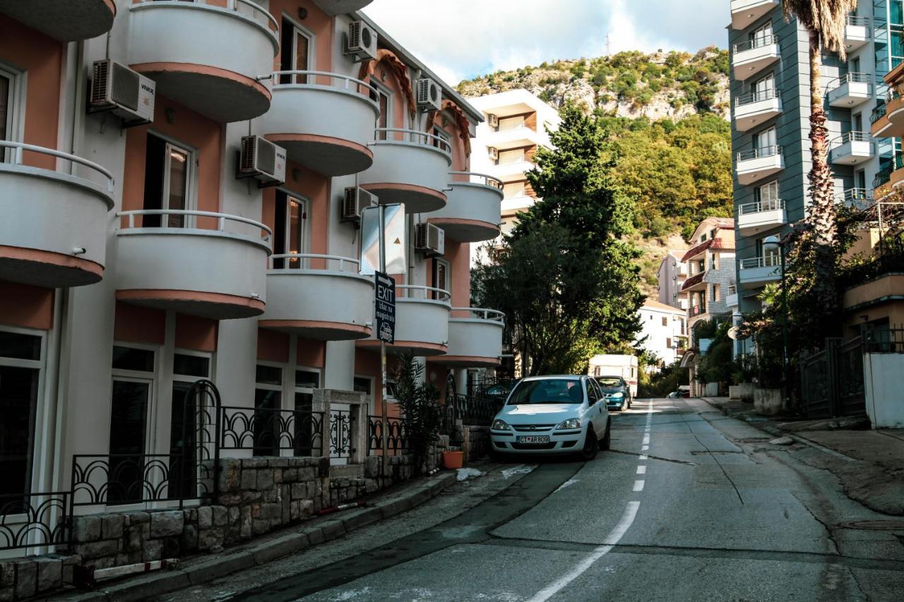 Apartments Lm Residence Rafajlovići Esterno foto